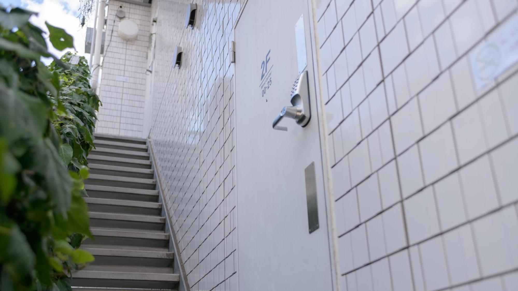 Almond Hostel & Cafe Shibuya Токио Экстерьер фото