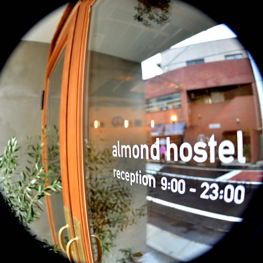 Almond Hostel & Cafe Shibuya Токио Экстерьер фото
