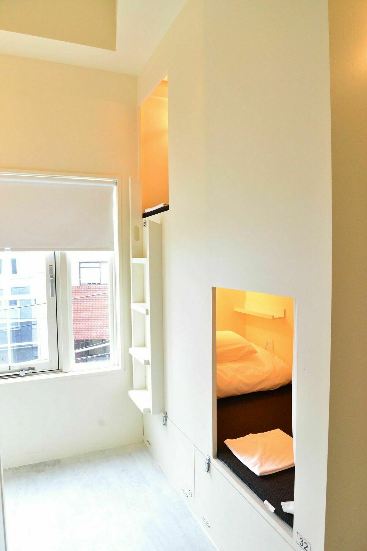 Almond Hostel & Cafe Shibuya Токио Экстерьер фото