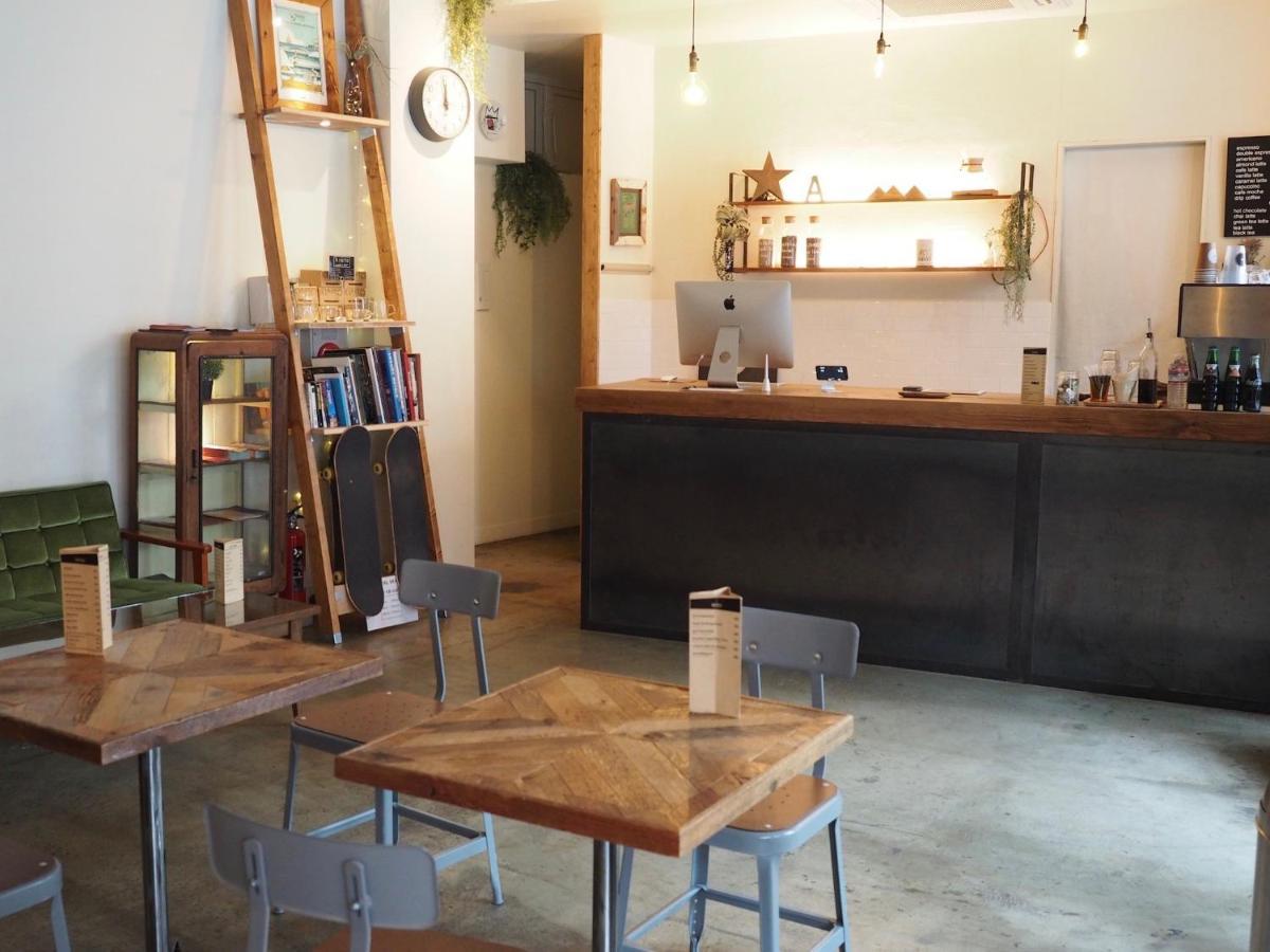 Almond Hostel & Cafe Shibuya Токио Экстерьер фото